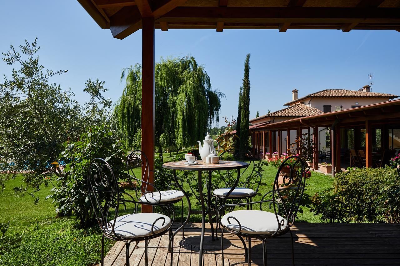 Вилла Relais La Cerreta Кастильоне-дель-Лаго Экстерьер фото