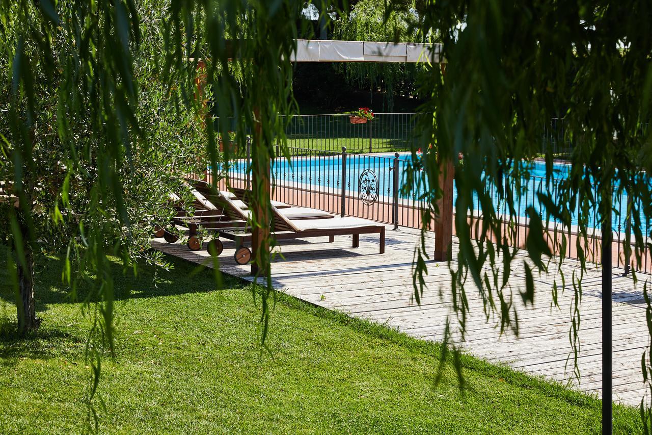 Вилла Relais La Cerreta Кастильоне-дель-Лаго Экстерьер фото